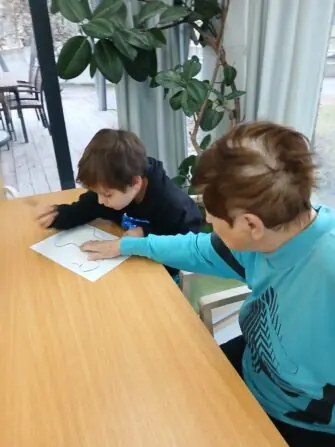 MŠ Kamarád - pejsek a kočička (9)