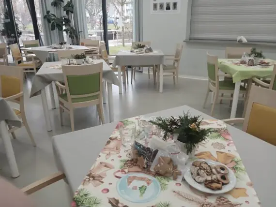 Posezení s rodinami + Česká písnička (1)