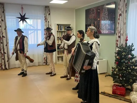 WhatsApp-Image-2024-12-20-at-12.36.50-2-1536x1152