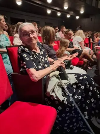 1000003817-1152x1536