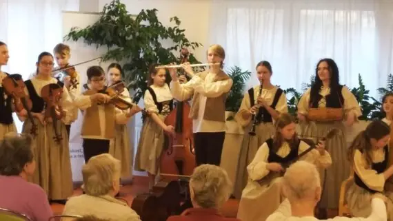 1735561940556-1536x864