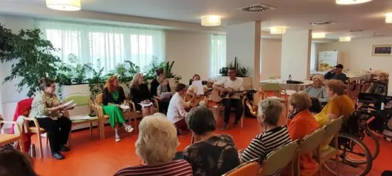 1747654952912-1536x691