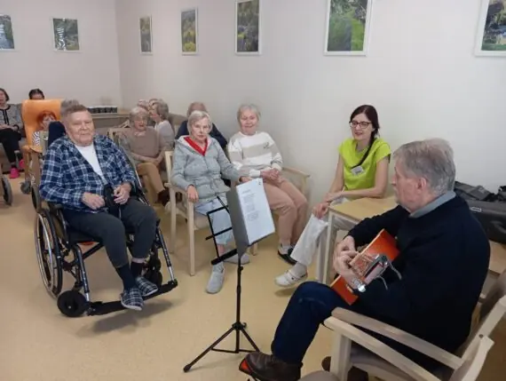 1fb18ae8-8743-4c92-b696-af57f3891607