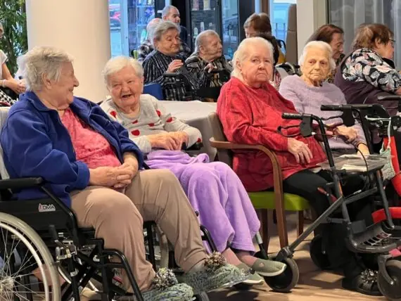 247d3464-0ca0-40cd-83f9-2ee038401473