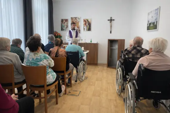 3F1D8B11-8F6F-41B1-82FA-071D1638B92F