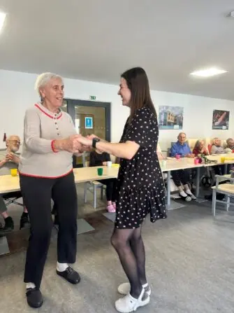 .....424ef266-ea92-4685-ba45-a88c98172ca6