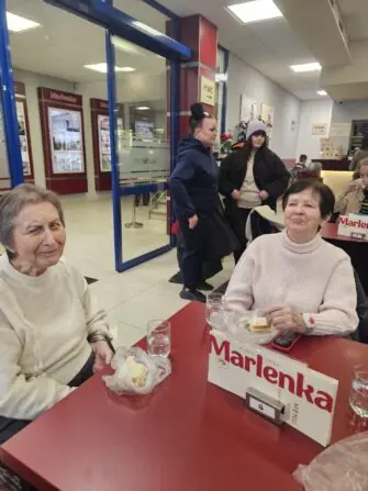 82fb3d5e-b75f-494d-b6fb-e2149d20a1ee