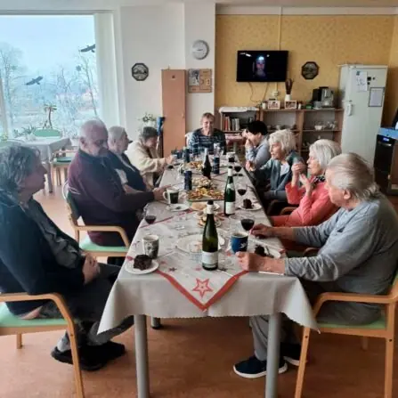 84706aaa-3b44-47e5-a7a6-92879c13263c