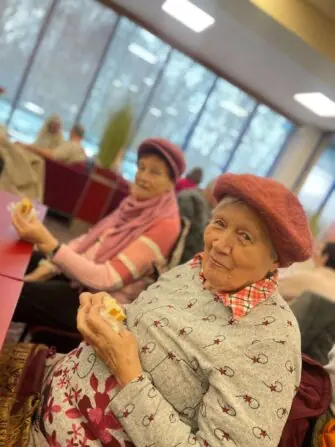 97d68e4a-9cdf-40dc-a0cf-c9a270ac91bc