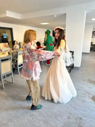 9e22da06-3f38-47bb-8d32-bf3470729d27