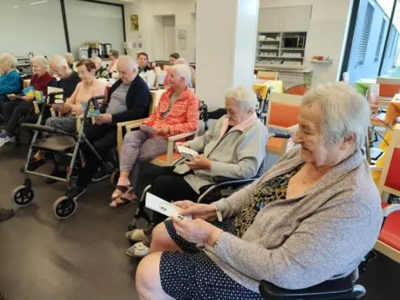 SeniorCentrum-Havirov-Vesele-setkani-deti-a-klientu-4