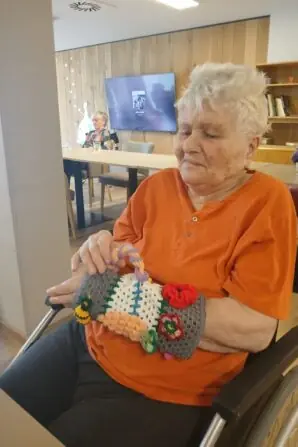 Terapeuticky-rukav-5-1024x1536