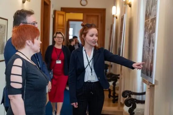 Vernisaz_Senat_1.4.25_DSC7809-1536x1024