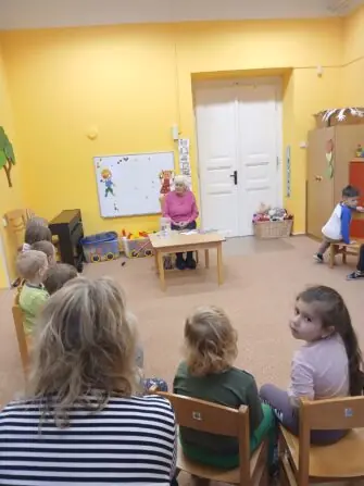 čtecí babičky - Mš Sluníčko (2)