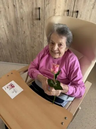 1ae9f786-6fe1-4ca7-abdf-284fafa7c08a