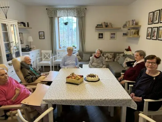 6c73180c-33a1-45d0-a101-e2e1c781a9f7