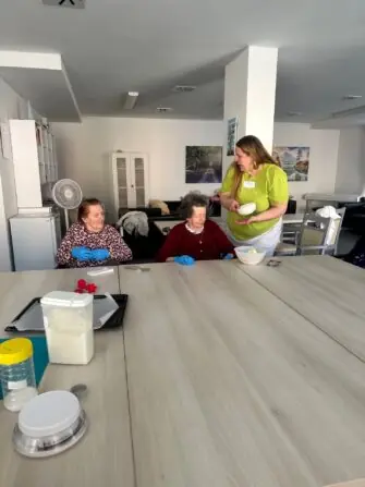 99218432-df62-438d-a66b-26ba3707e622