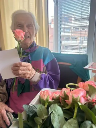 99EC6F84-6BB0-4E9F-8AEA-87F8F8560A80