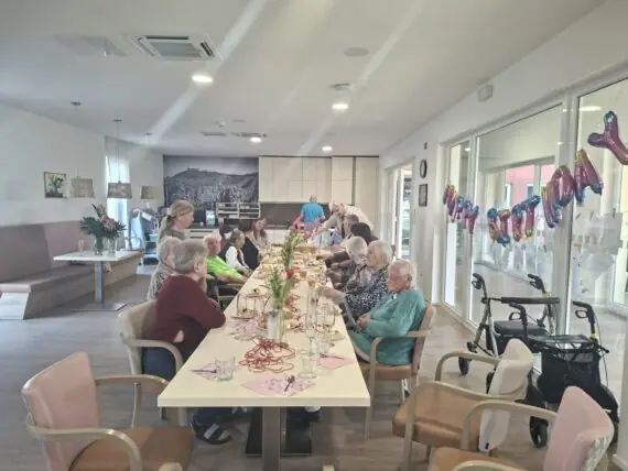 bf449b2a-44c8-42f7-8ad5-a86b3d39c2de