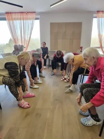 c4d176dc-1f23-4ac4-8544-b78a13592b3b