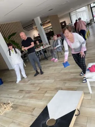 d8701509-7910-47ec-8090-0162e4decb7b