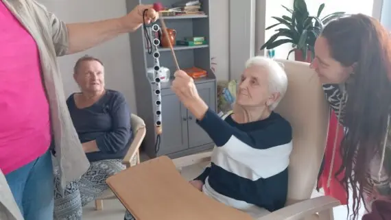 d8a6651f-1dc5-4077-88e2-feface444ff5