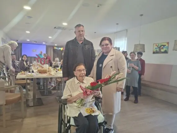 eda8686e-89fc-4037-a61e-1ff82dbffd1d