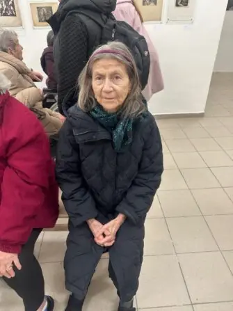 ef23668f-3c5b-484e-b483-129979127081