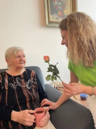 original-4ECFE6CE-72EF-4BFF-B18A-B1B7EAD04D9D