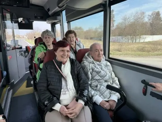 výlet na zámek kačina (10)