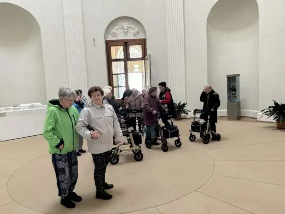 výlet na zámek kačina (2)