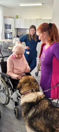 1 775 633 411 799