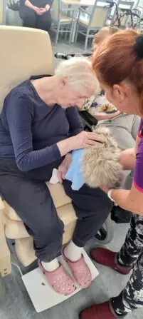 1 775 633 418 648