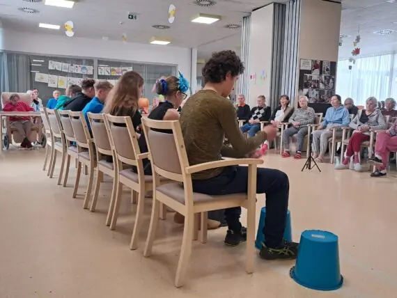 2e1bbefb-8f16-4a6d-bf25-e30151048d95