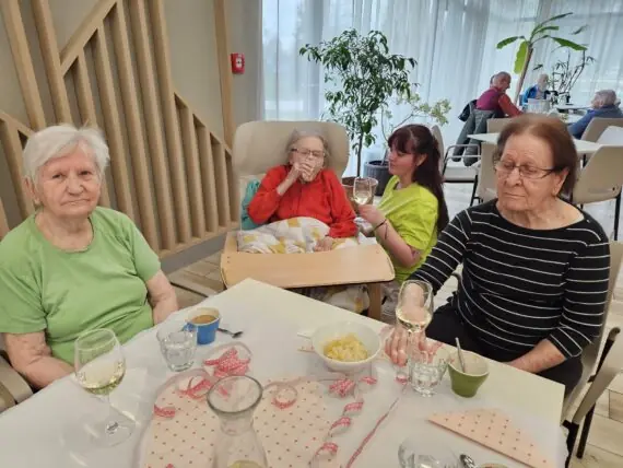 4a5967bc-e437-45bb-a420-9ff5aee58420