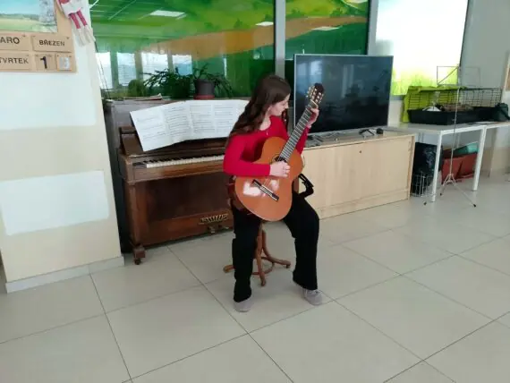 8c9cc7d4-7aef-4cae-b6b0-a0298f576dab