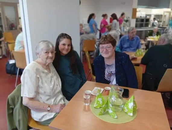 WhatsApp Image 2026-04-16 at 16.24.04 (4)