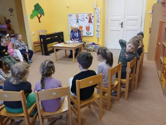 čtecí babičky (4)