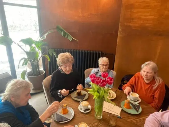 d3cd352a-f16f-4161-aa2d-eddfe940d933