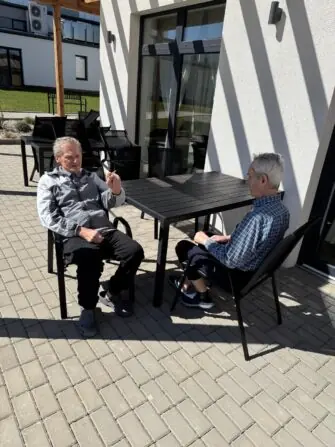 d6300a09-8492-4bdf-82ef-087f8634e645