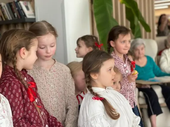 e31720b2-89f9-44a0-8cfa-e67ca6b118b1