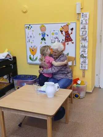 Čtecí babičky (5)