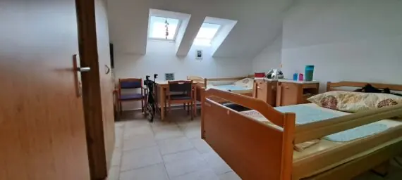 Pokoj podkroví 2
