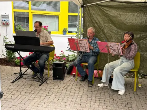 Potlach na osadě Klamovka 6