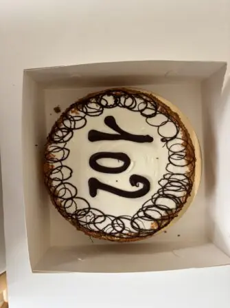 paní Mráčková 102 (2)